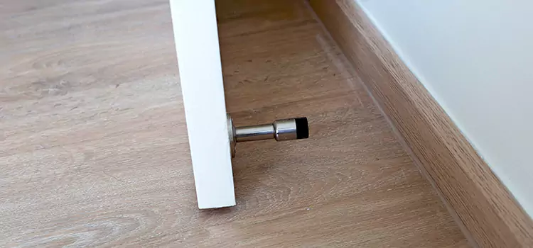 Magnetic Door Stop Integration Bayonet Point