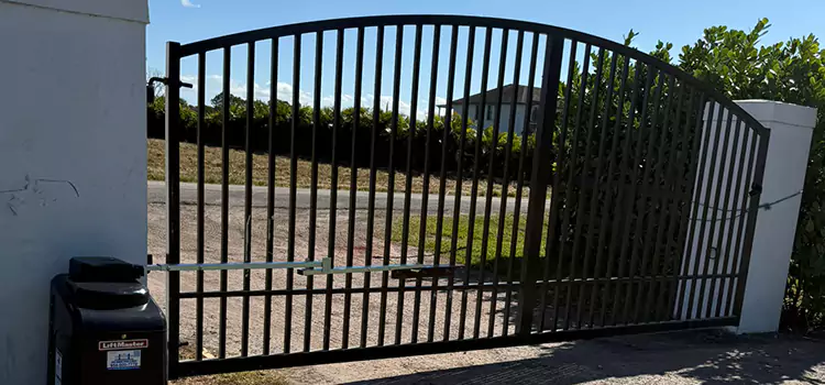 Driveway Fence Repair Bayonet Point