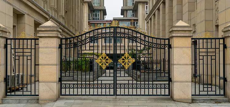 Nuvo Iron Gate Installation Bayonet Point